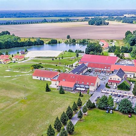 Sport- & Vital-Resort Neuer Hennings Hof Perleberg Exterior foto